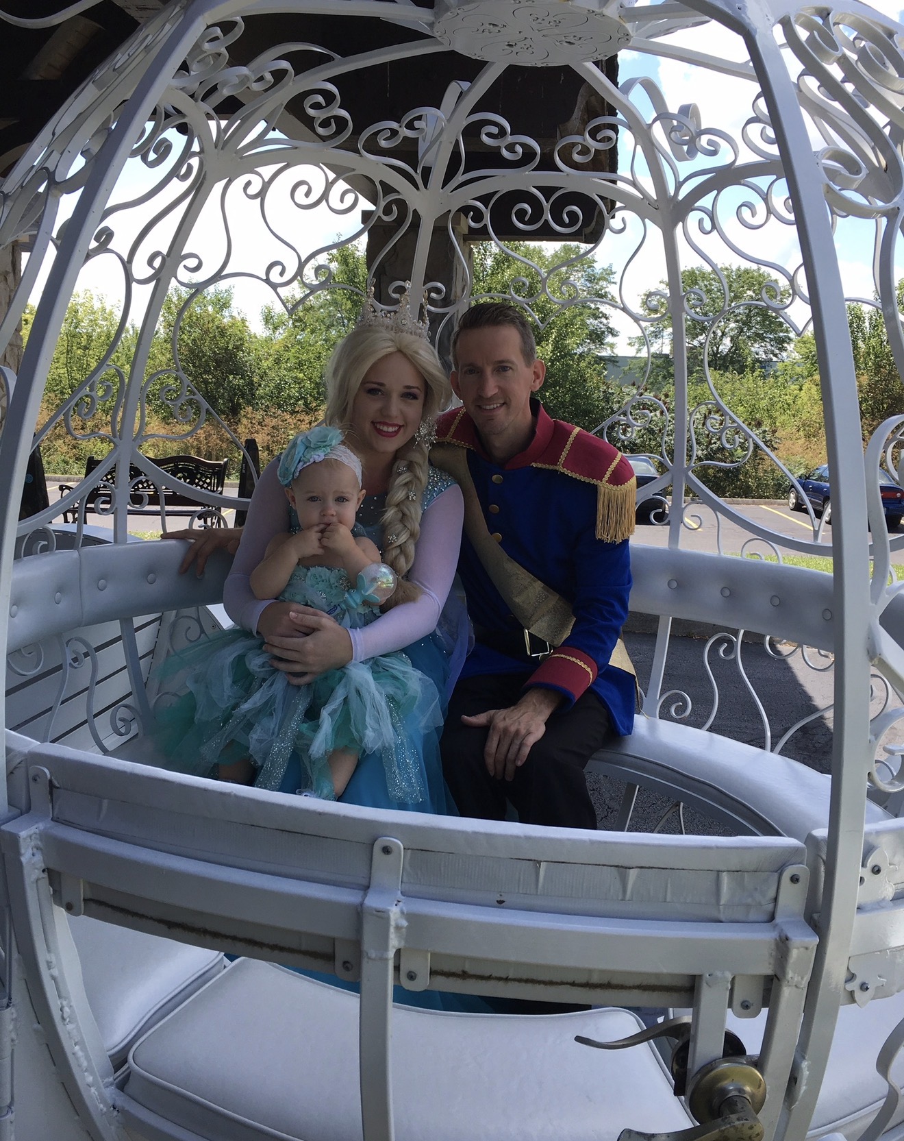 Elsa, a very little Aniston and one of our princes taking over the princess carriage